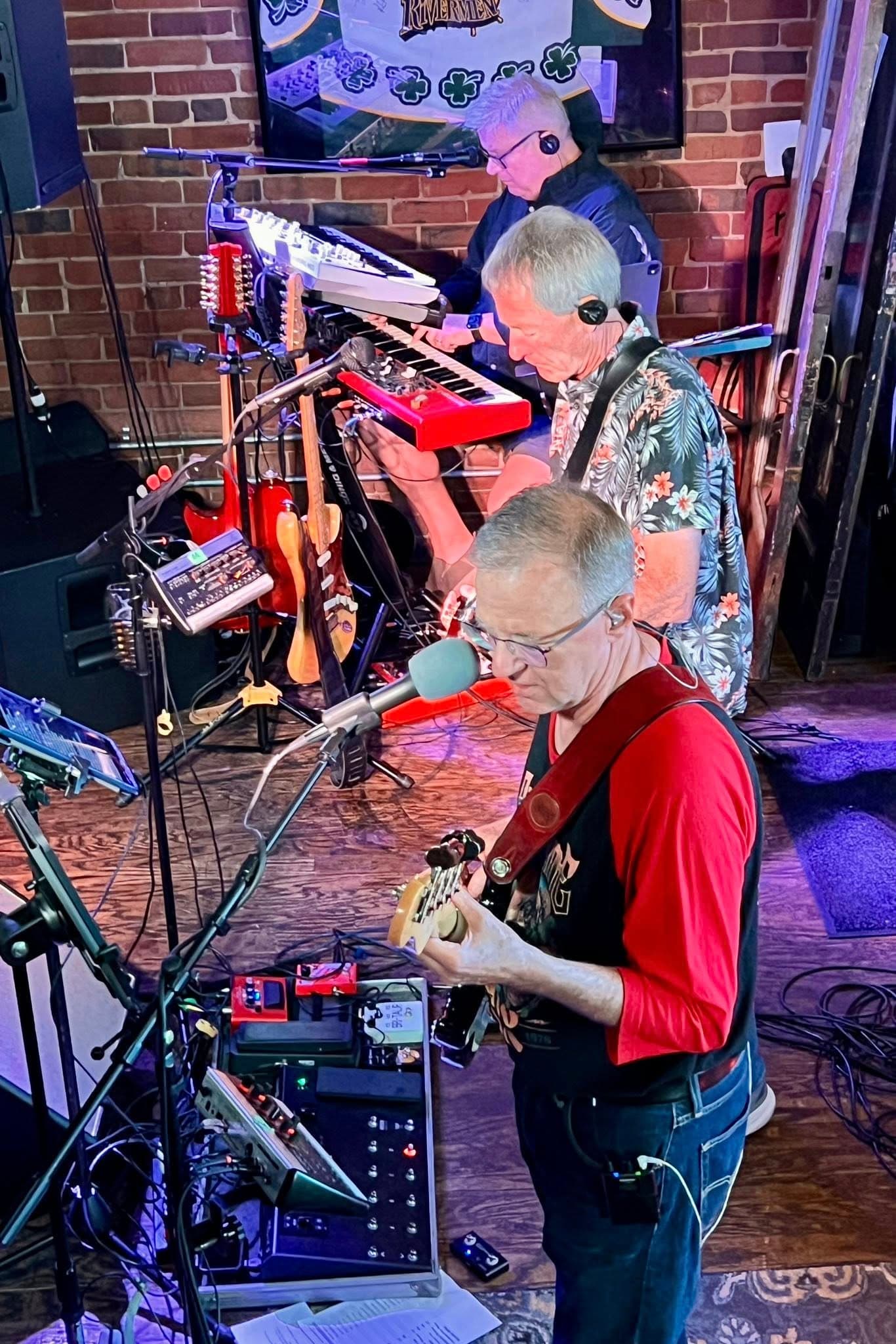 Kelleher's Irish Pub - Photo 4