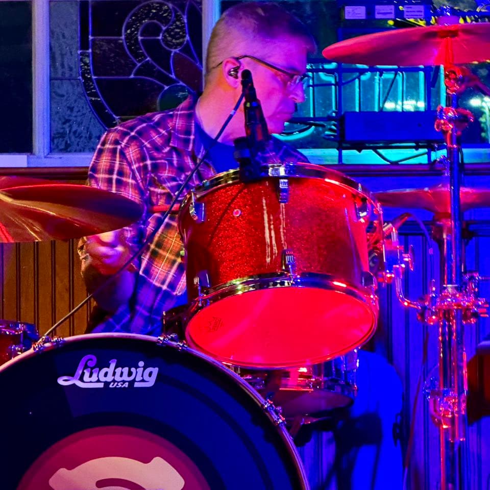 Martini's on Water Street - Photo 1